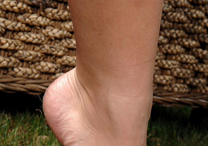 Leanne Crow’s Busty Tease and Barefoot Sole Temptation