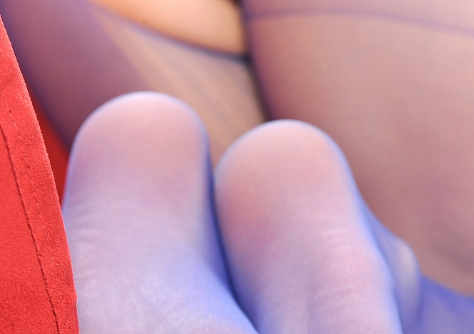 Sara Class and Milli Rip Pantyhose for Toe Sucking and Pussy Play